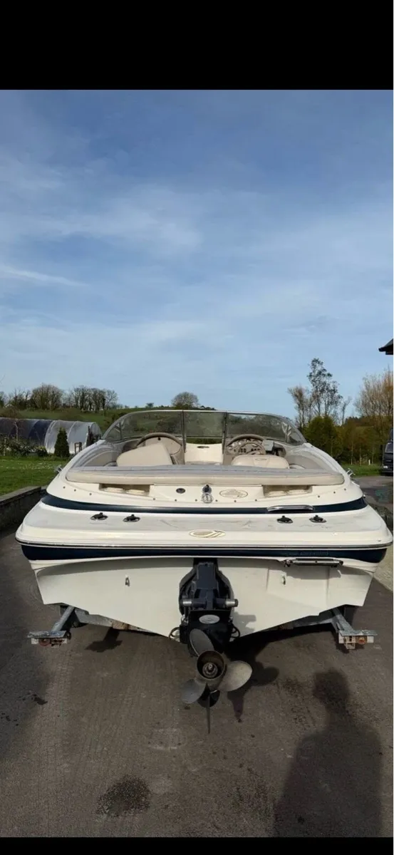 Maxum 1800 speed boat - Image 4