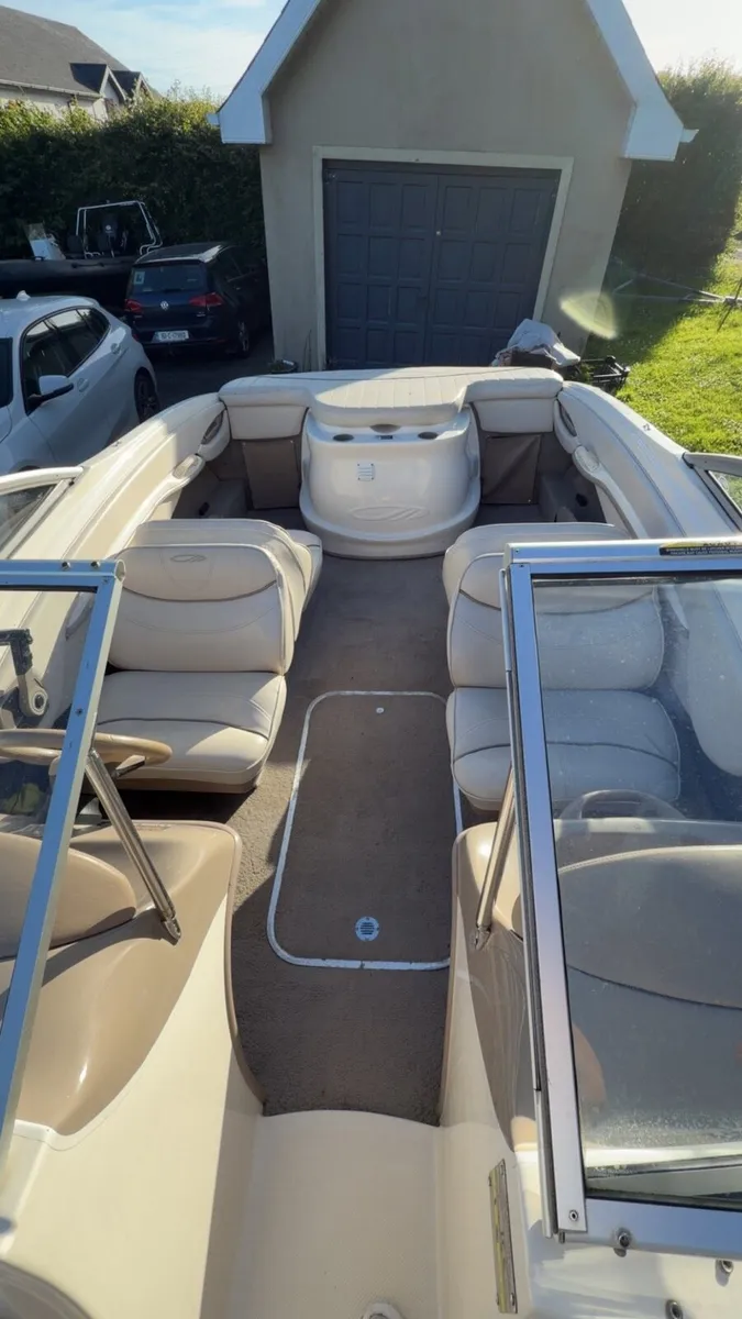 Maxum 1800 speed boat - Image 2