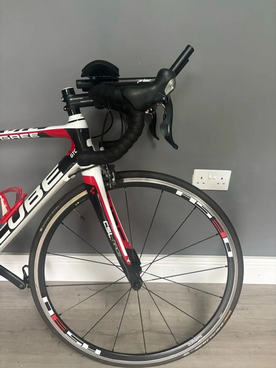 Carbon Road Bike - Image 4