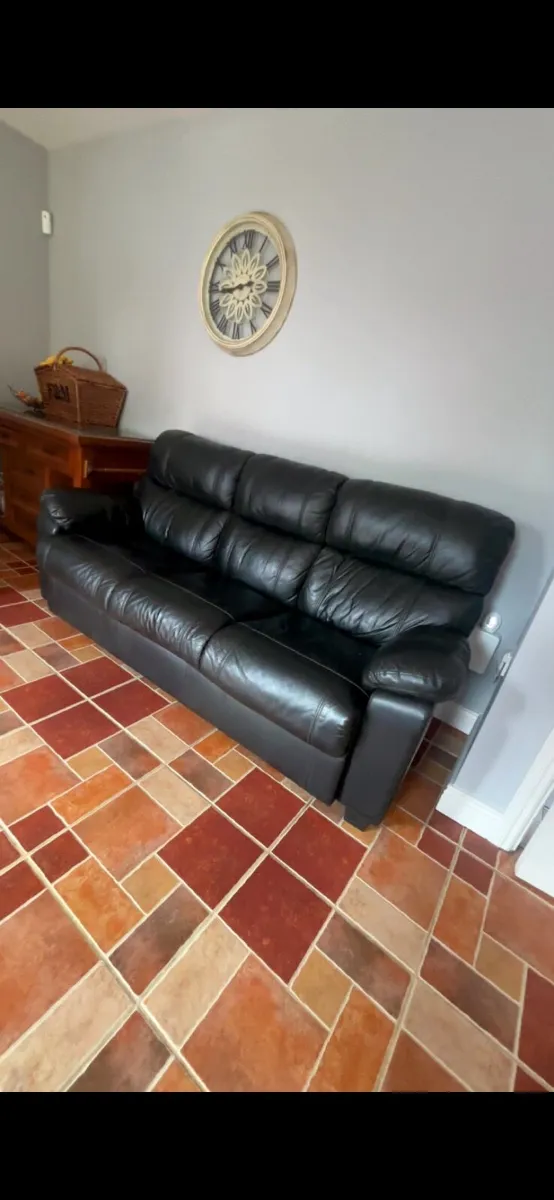 Black leather 3 seater sofa and recliner chair - Image 2