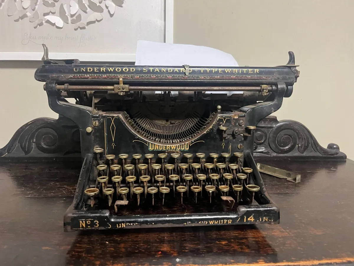 Underwood typewriter - Image 4
