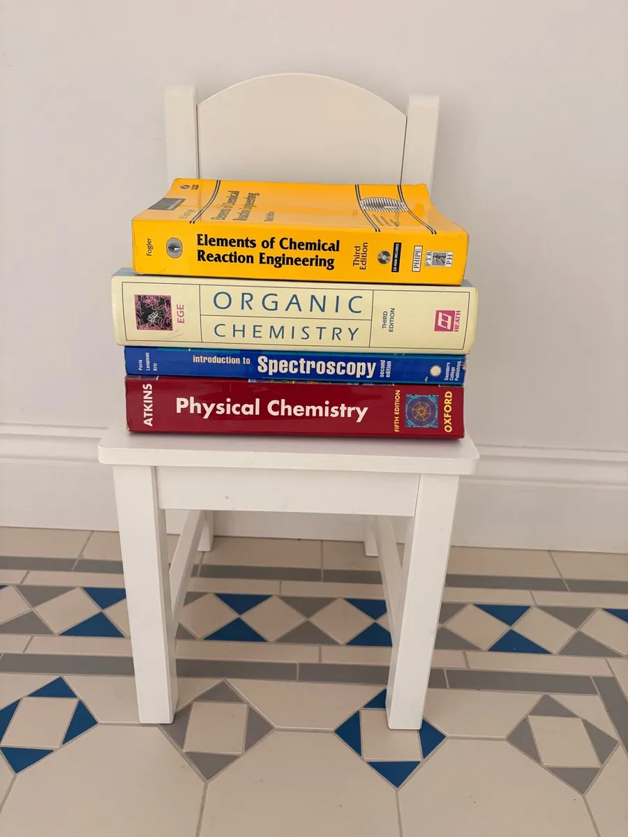 Chemistry books - Image 1