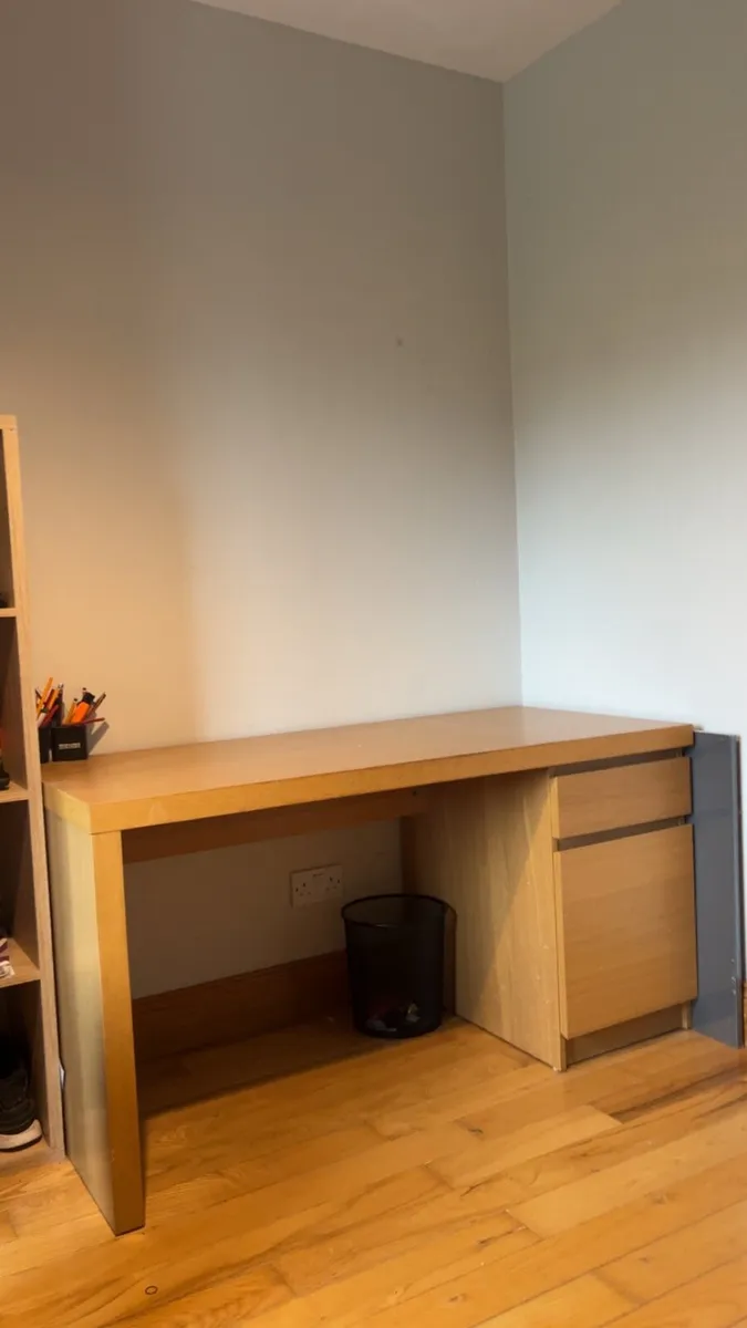 IKEA desk - Image 1