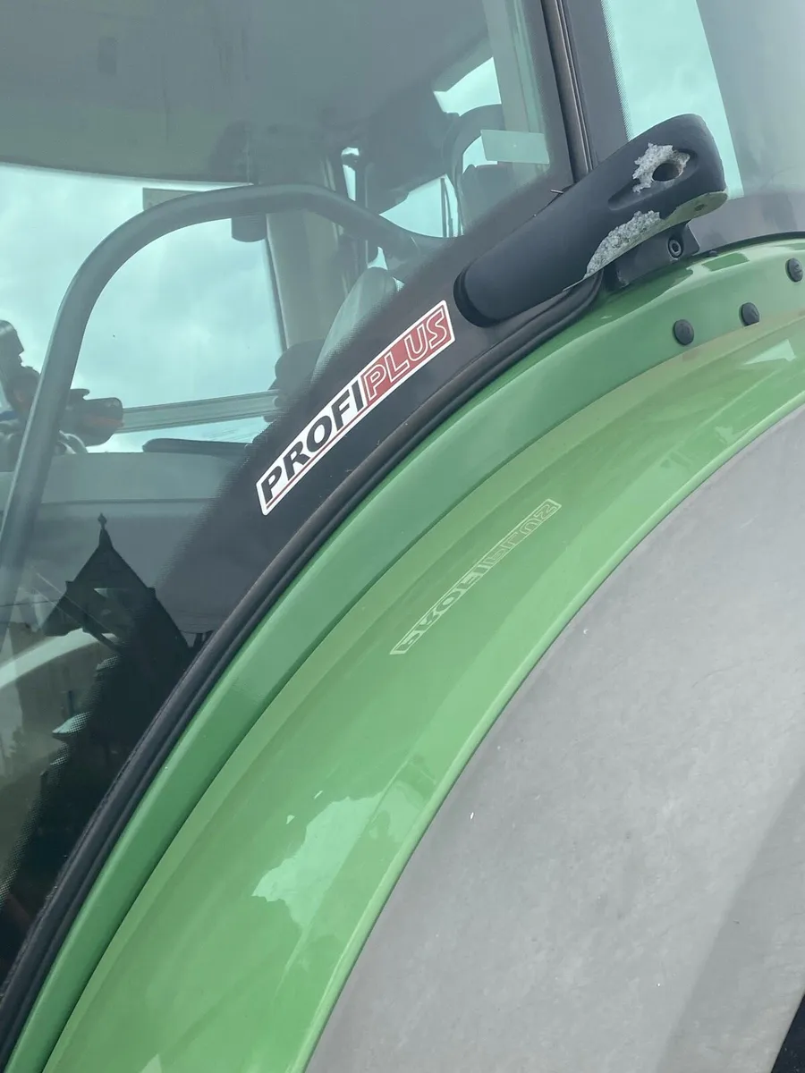 Fendt 828 - Image 3