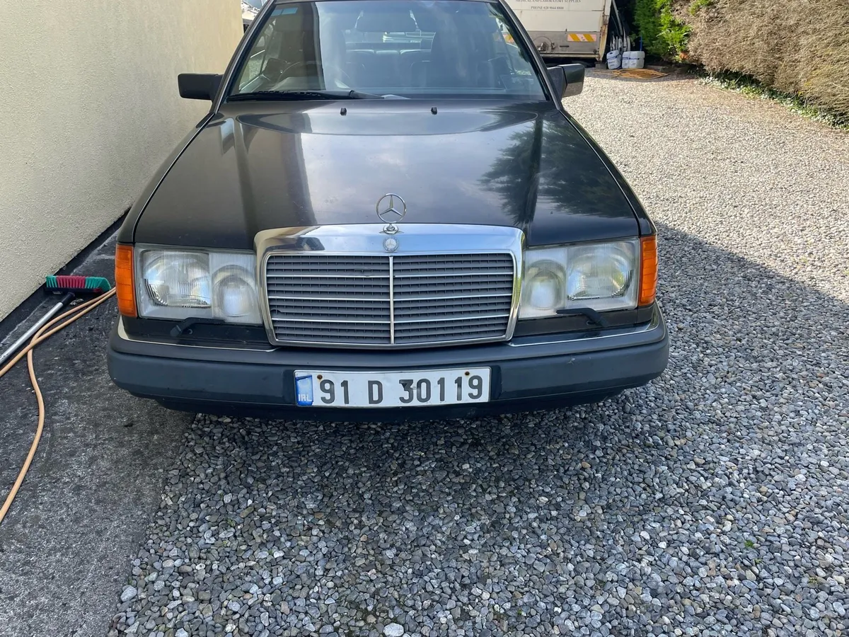 W124 M104 24V Mercedes 3.0 - Image 2