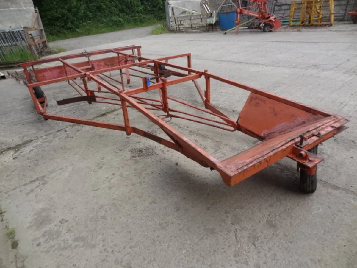 Browns Trailed Flat 8 Bale Sledge Sleigh - Image 1