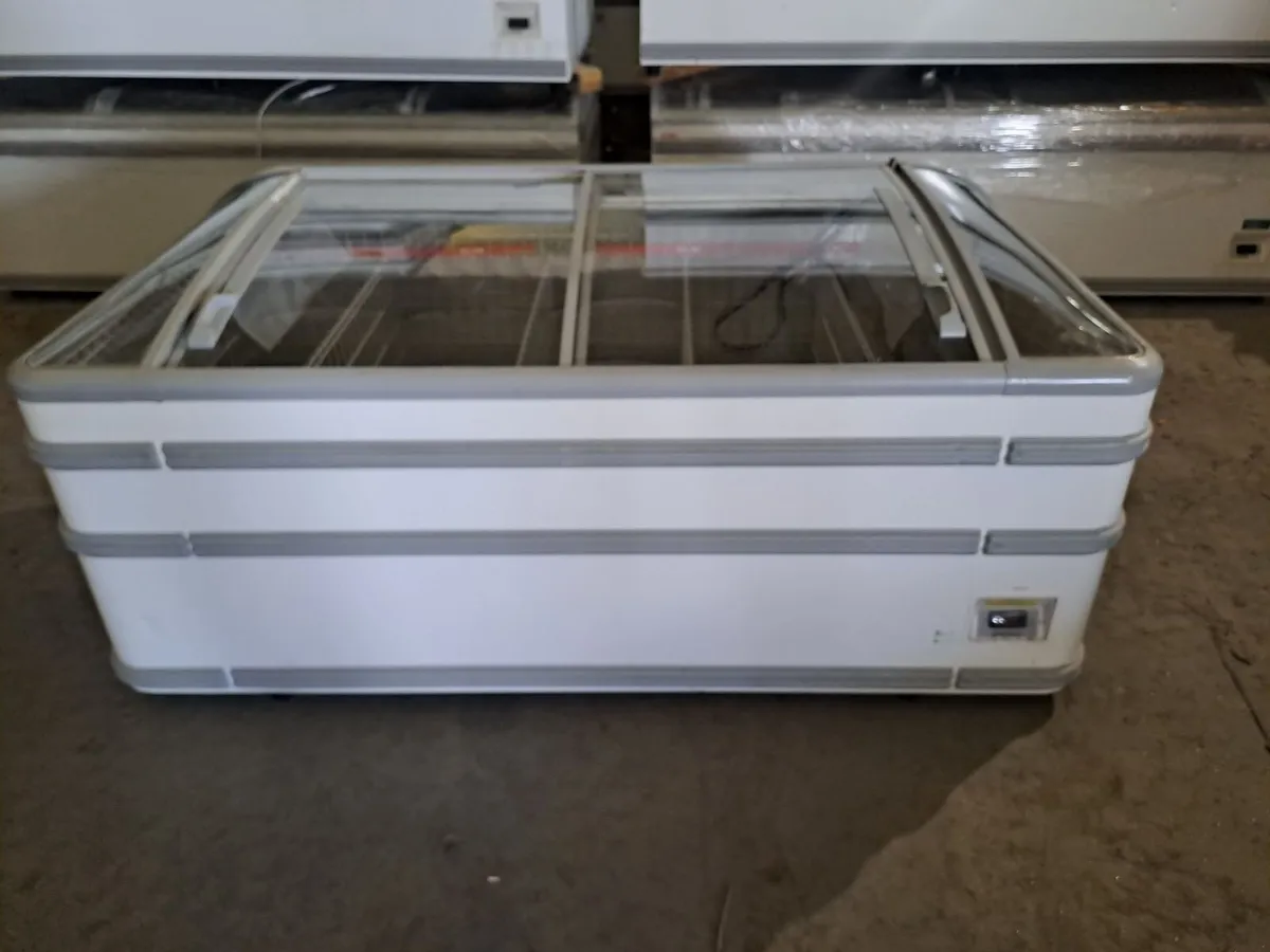 Commercial Freezers - Image 2