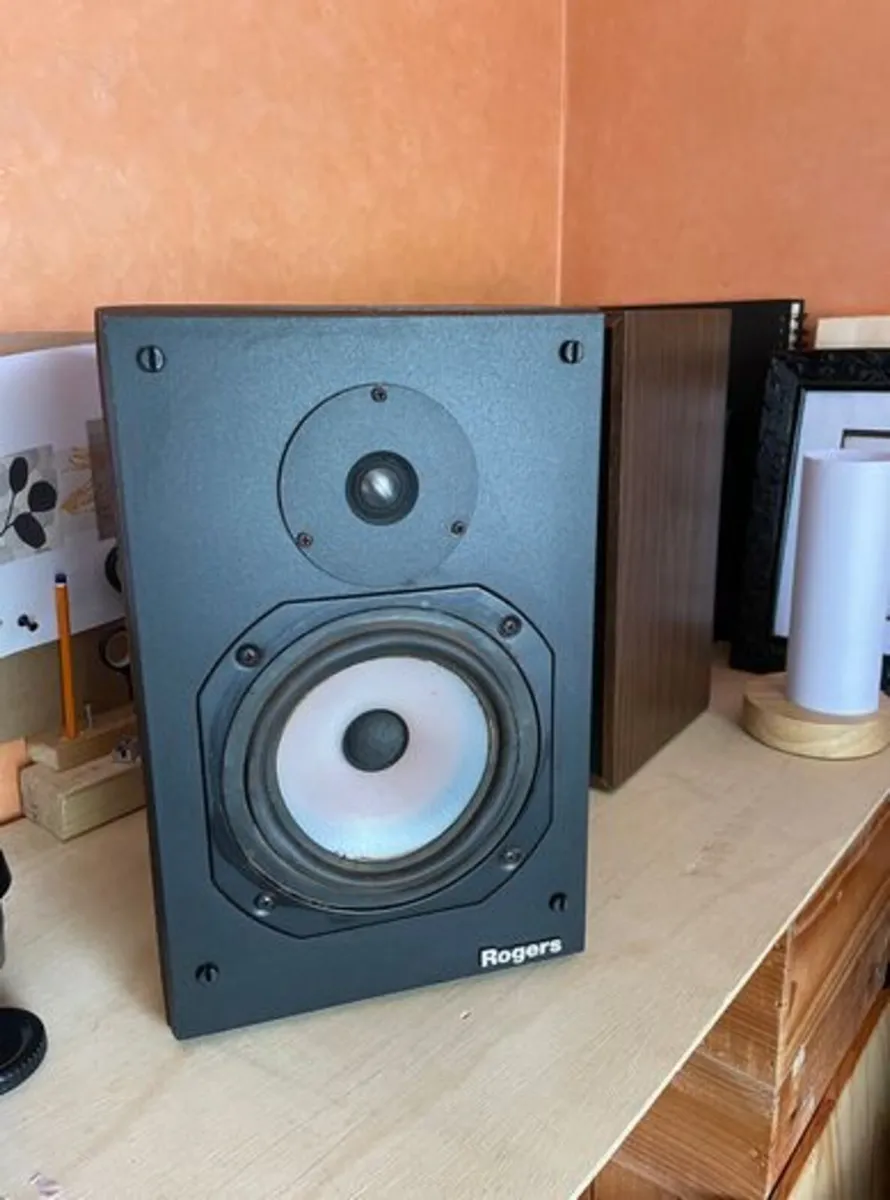 Vintage Hi Fi Speakers Rogers LS 2a/2 Monitors - Image 4
