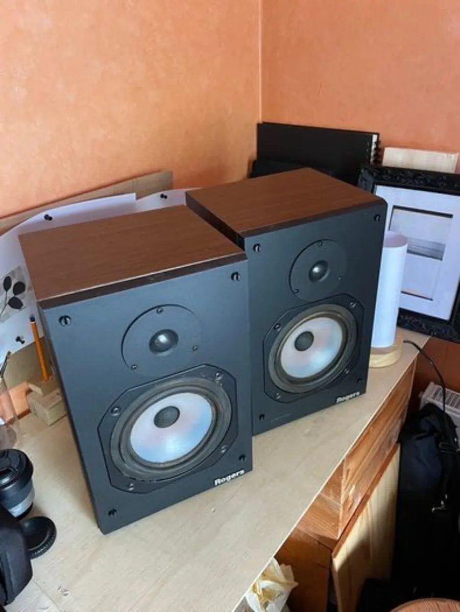 Vintage Hi Fi Speakers Rogers LS 2a/2 Monitors - Image 1