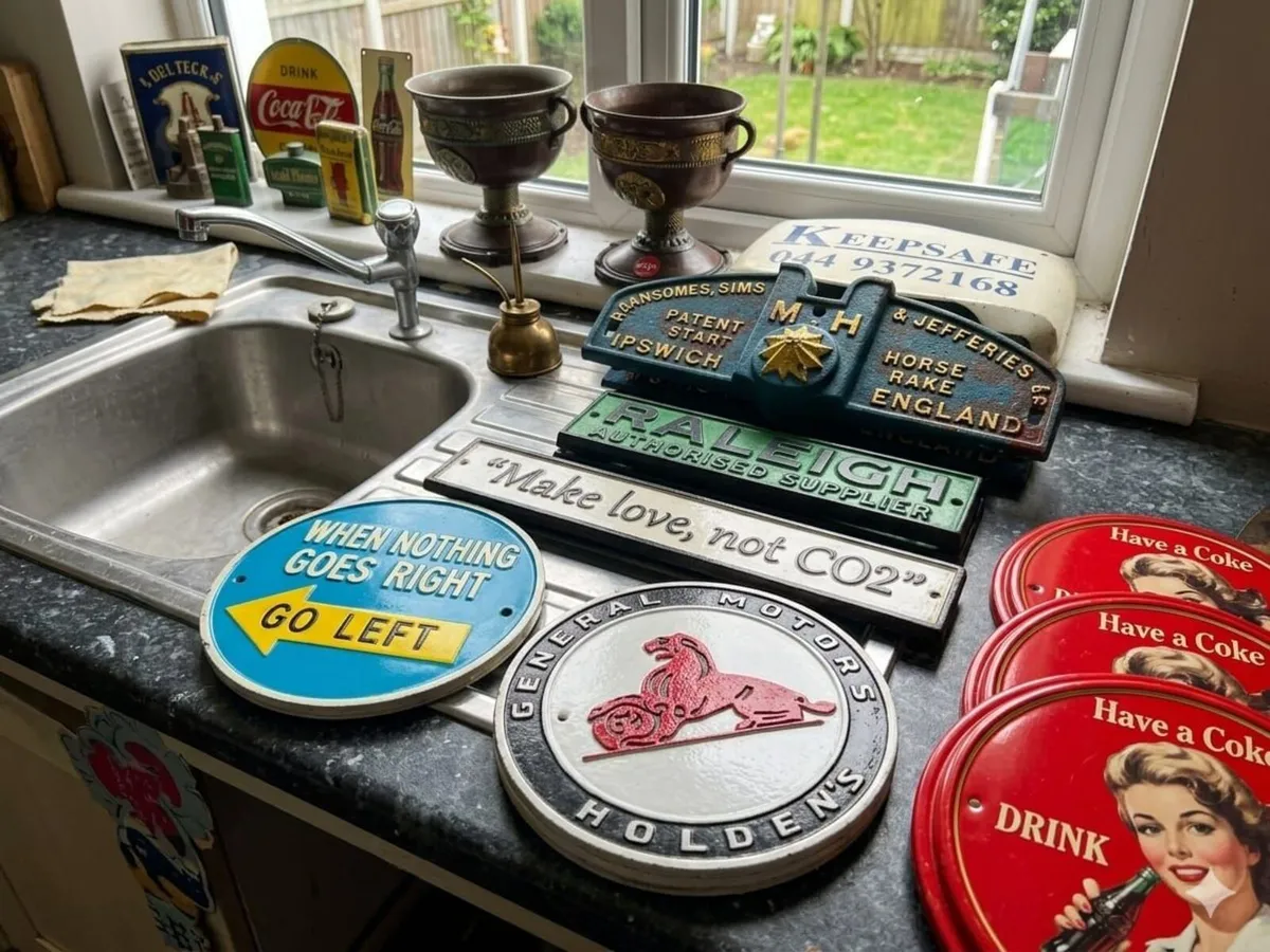 Lifetime Collection Vintage Style Signs Job lot - Image 3
