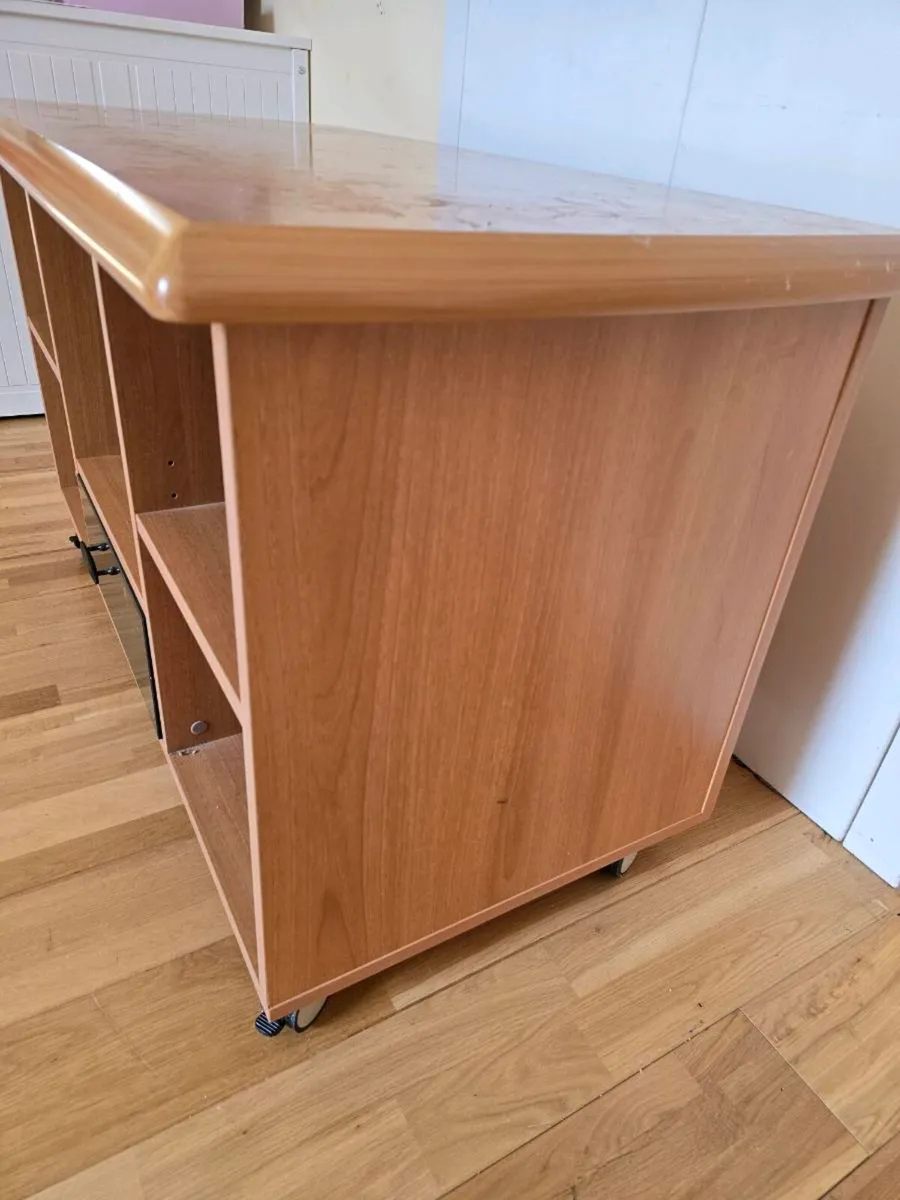 Office desk or TV stand - Image 3