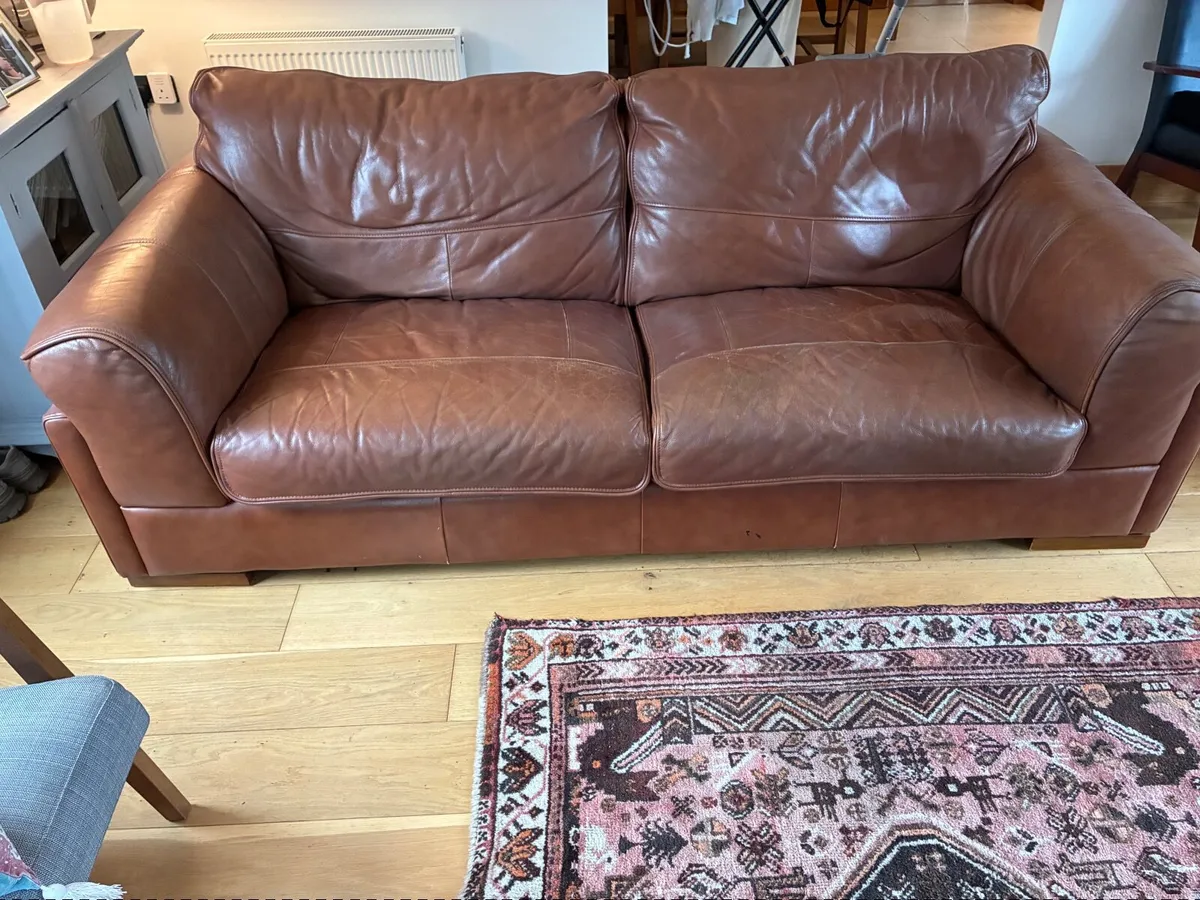 Fabulous  genuine leather couch - Image 1