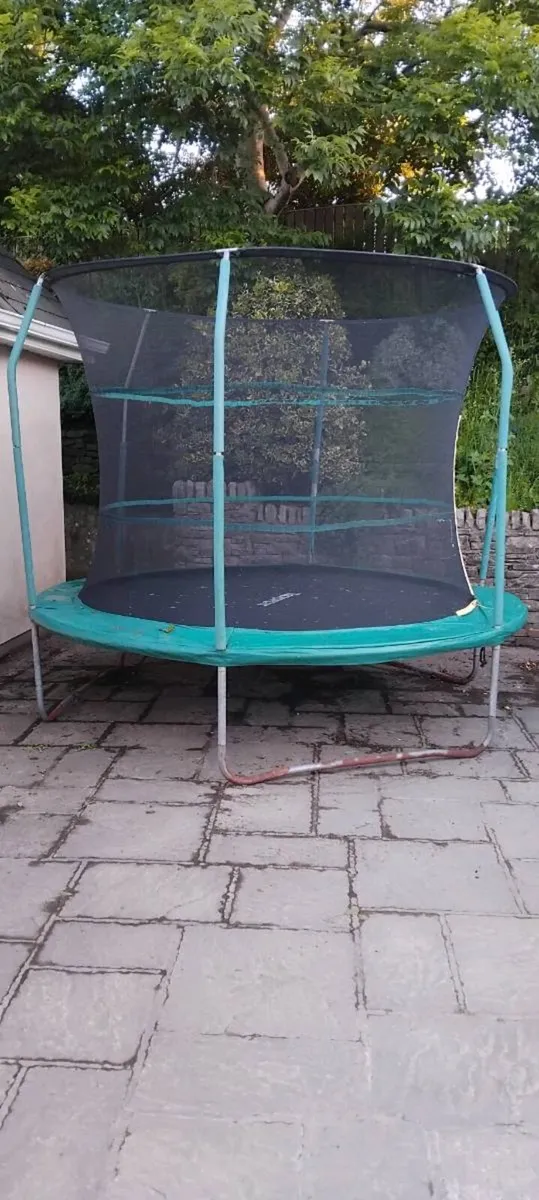 Trampoline