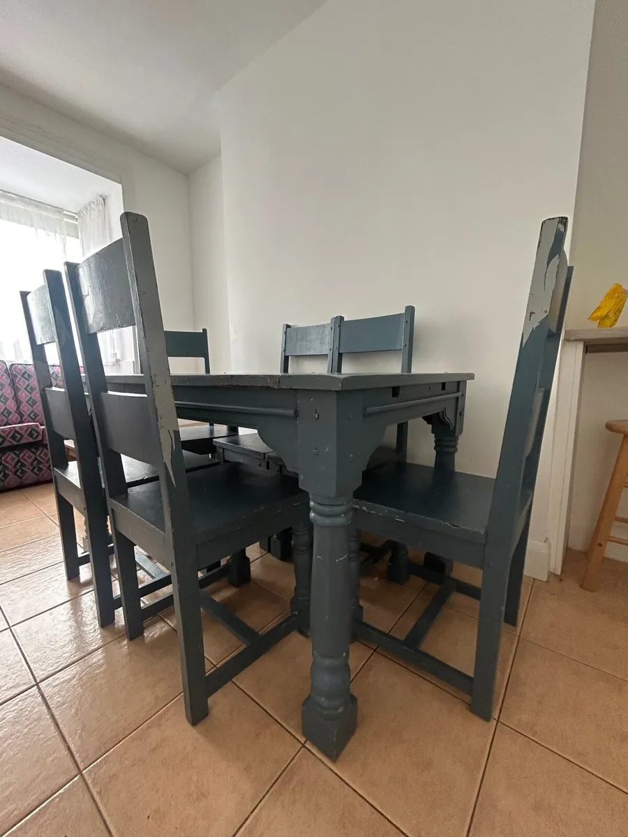Dining Table & Chairs - Image 3