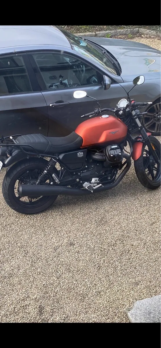 Moto guzzi v7 - Image 2