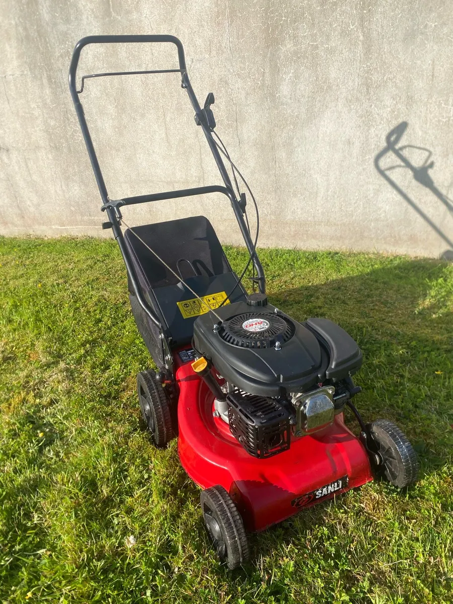 Sanli push lawnmower