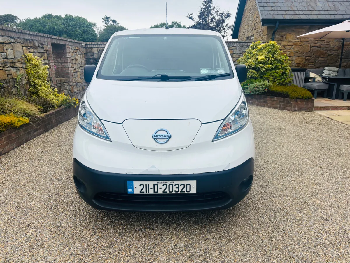 2021 Nissan NV 200 40 kw electric van 6100 +vat - Image 3