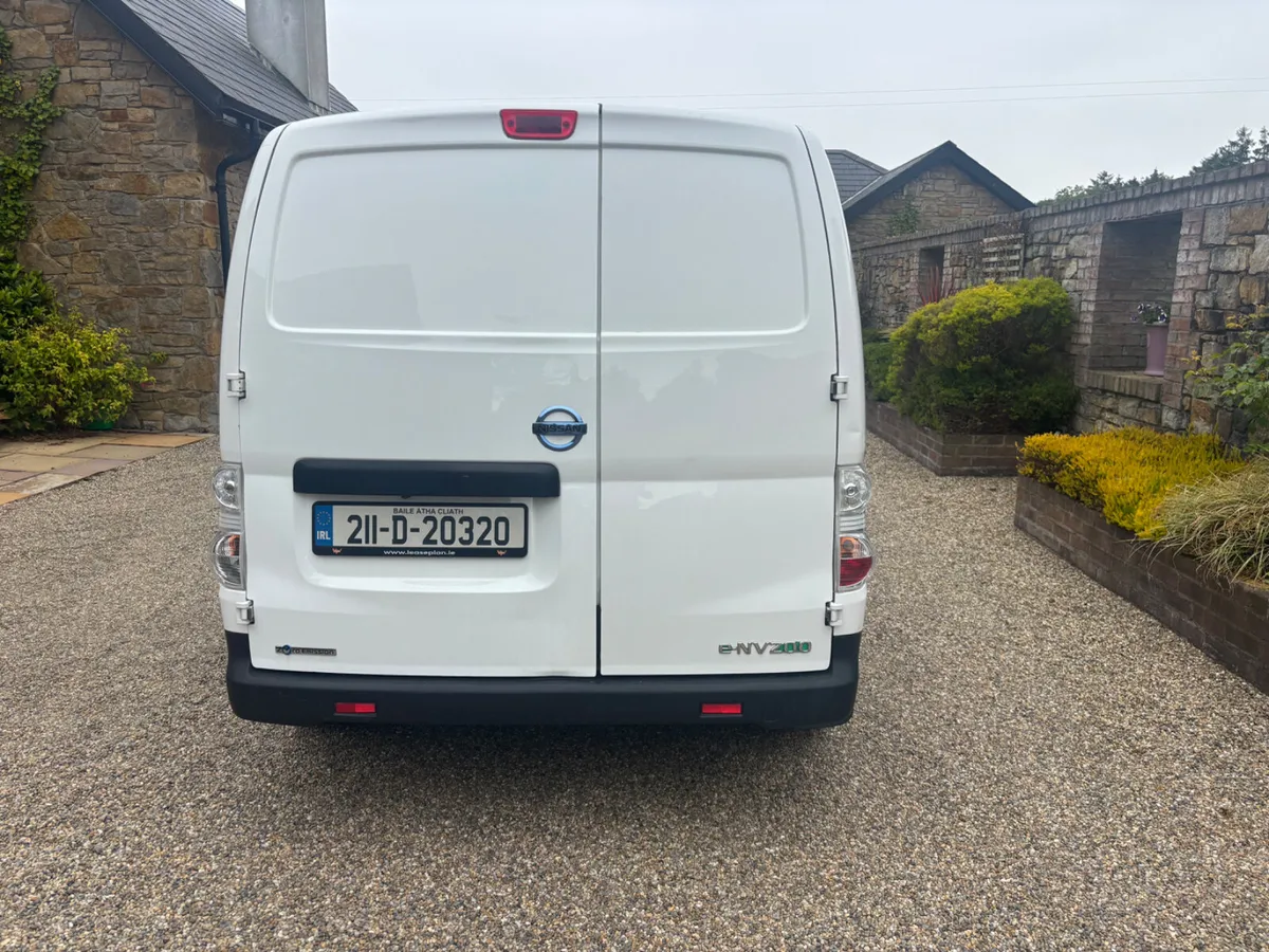 2021 Nissan NV 200 40 kw electric van 6100 +vat - Image 4