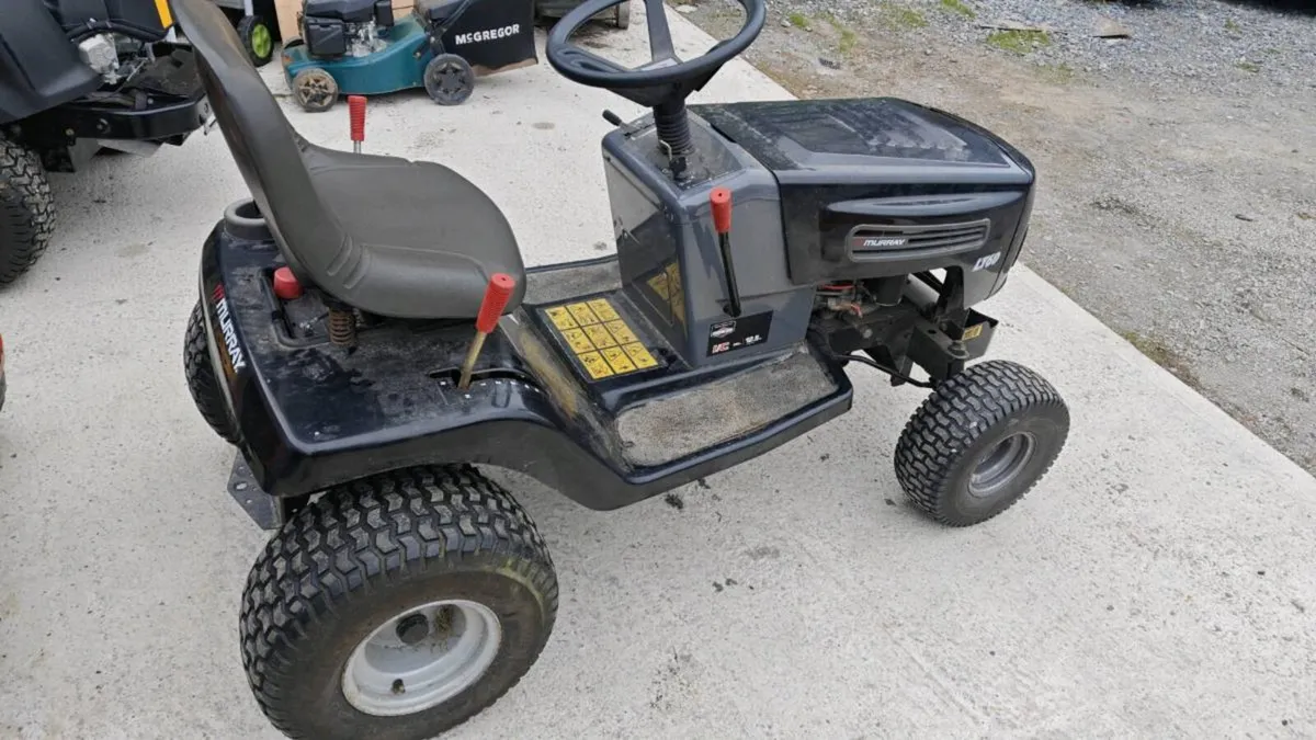 Murray ride on mower - Image 1