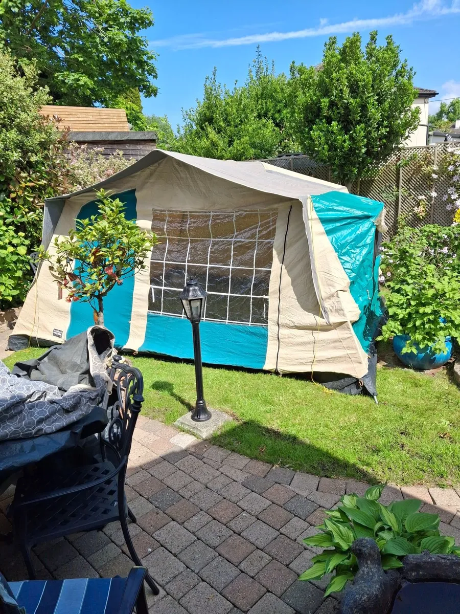 Lichfield Montana 6 man tent + accessories - Image 1