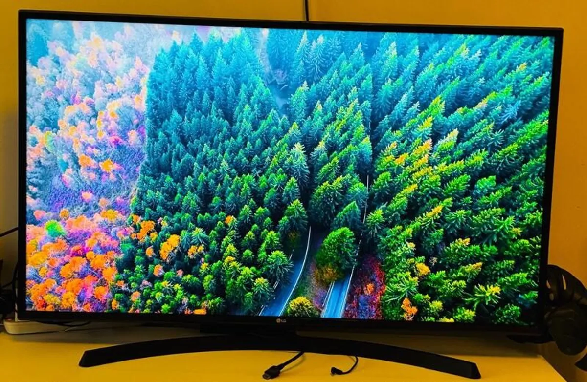 LG tv 49" - Image 3