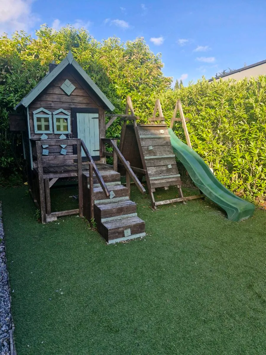 Playhouse - Image 2