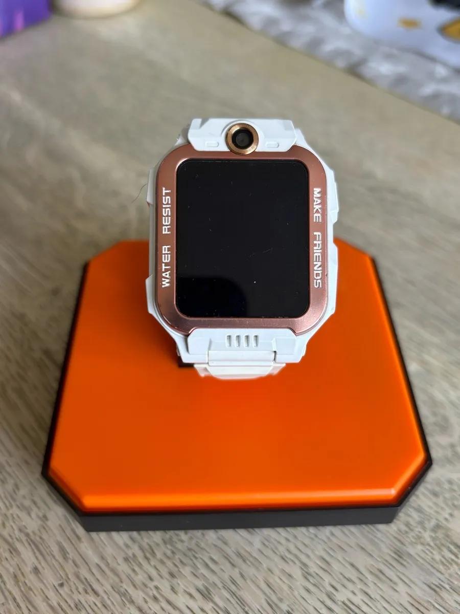 Imoo Z7 Kid’s smart watch - Image 1