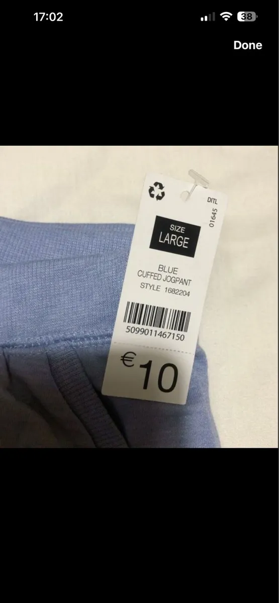 Ladies BNWT bottoms size L €5 - Image 4