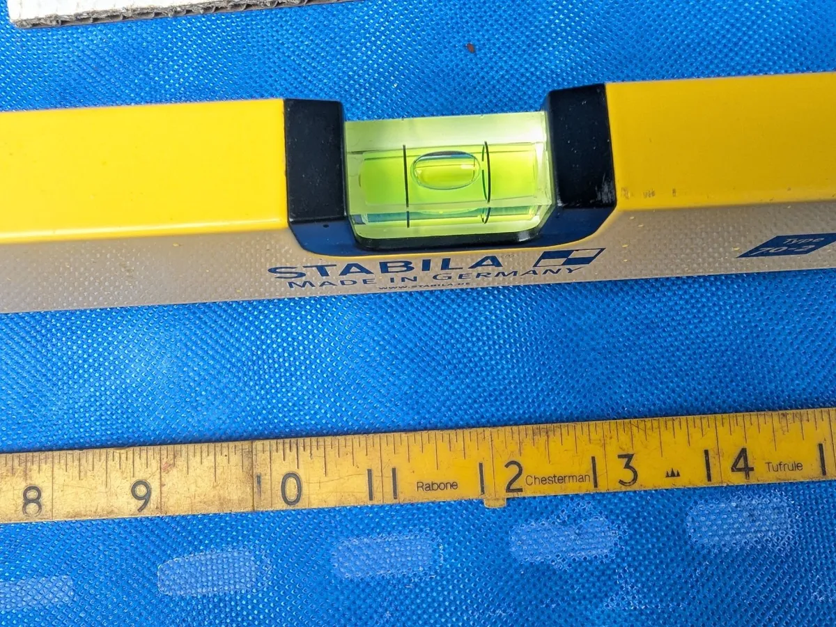 Stabila 24" Spirit Level - Image 3