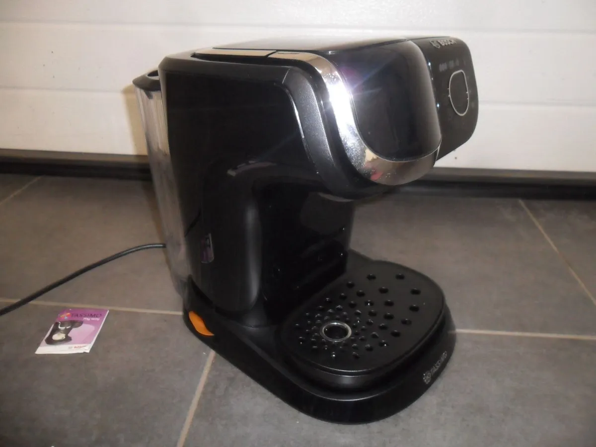 Bosh capsule coffee maker - Image 2