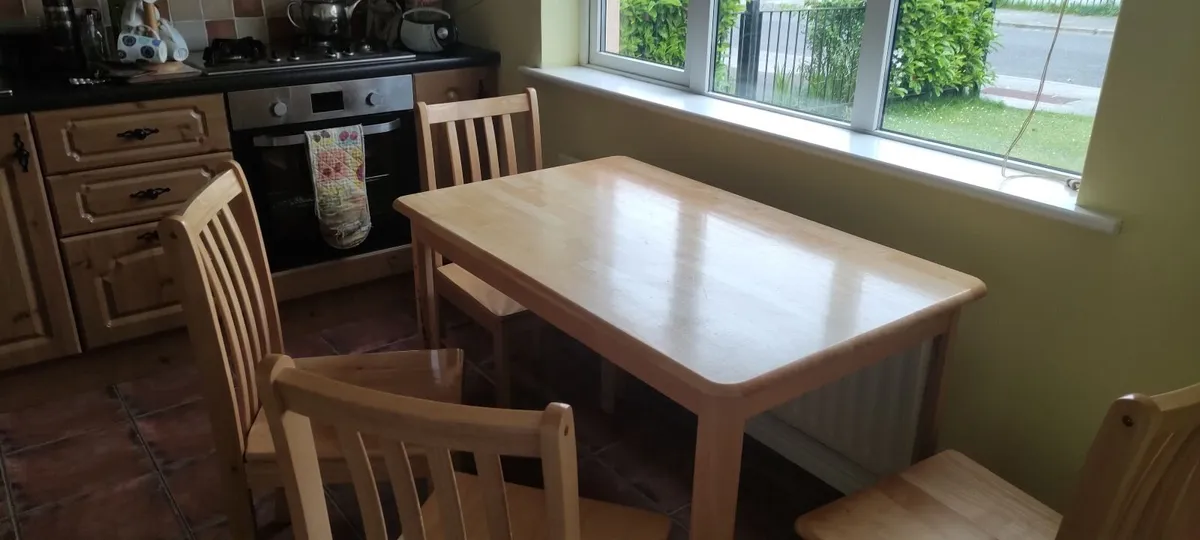 Kitchen table - Image 3