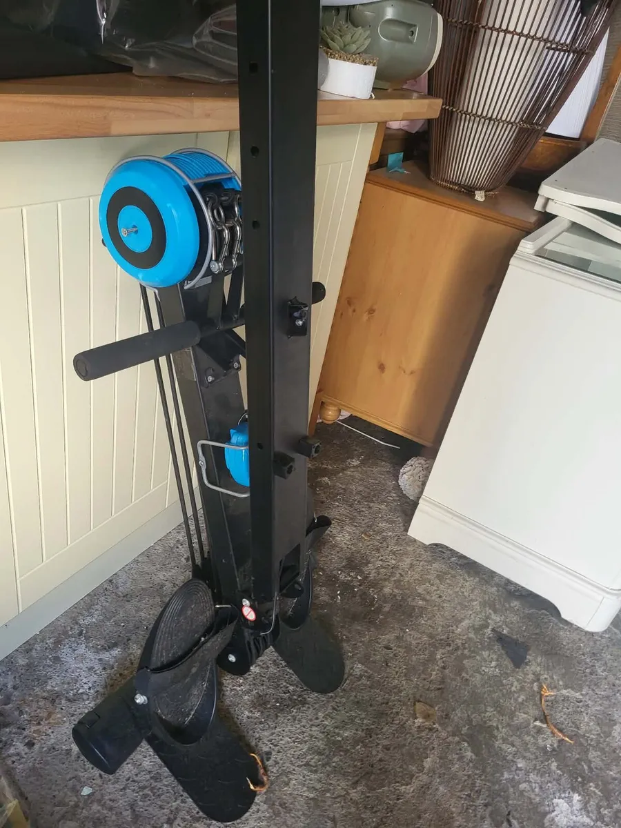 Rowing machine in perfect working order and condit - Image 3