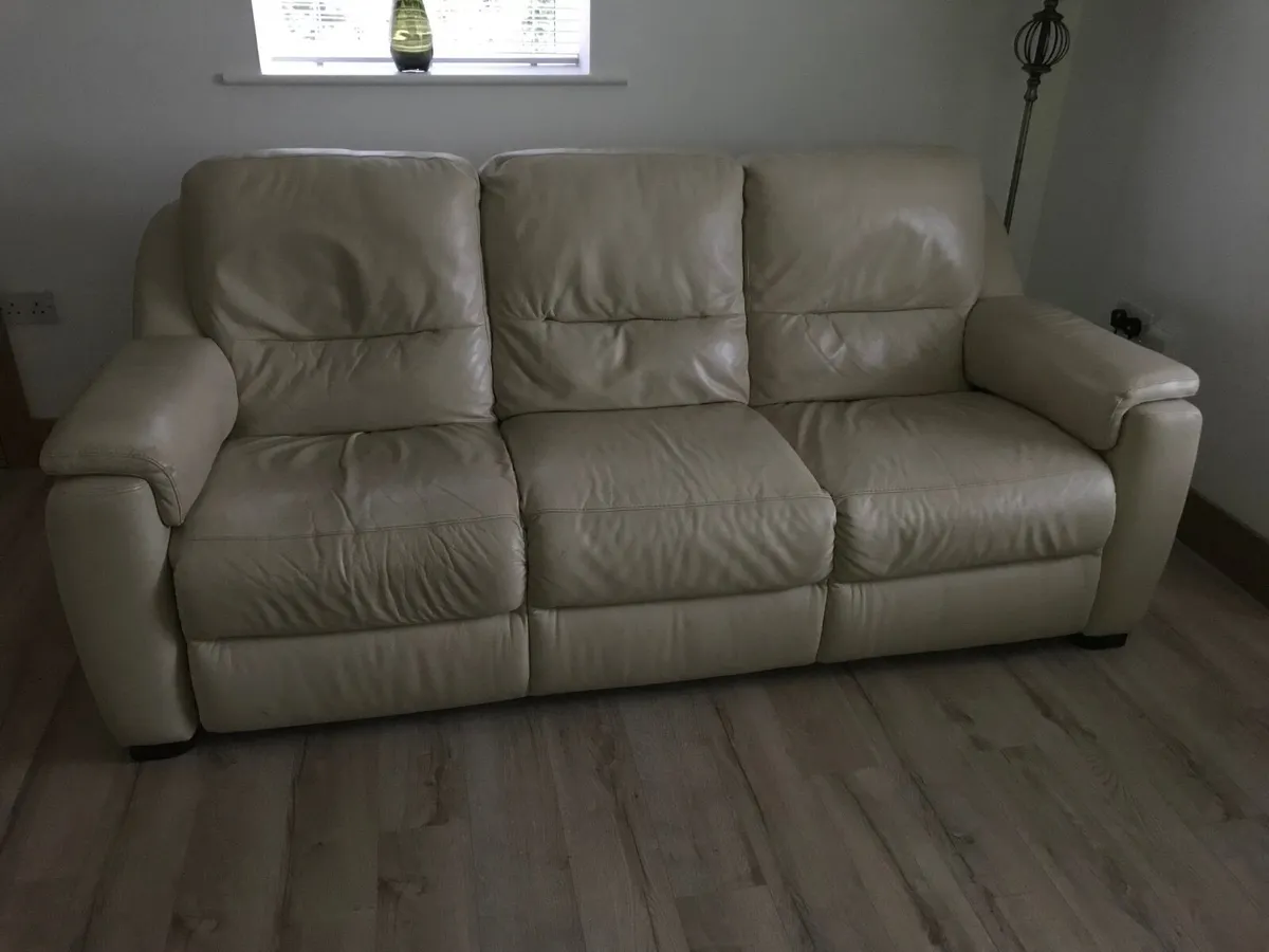 Free sofas - Image 2