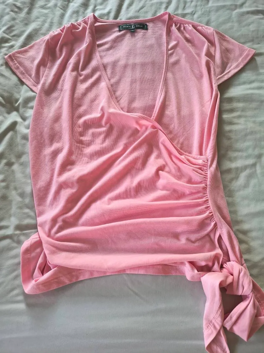Women's top - Image 1
