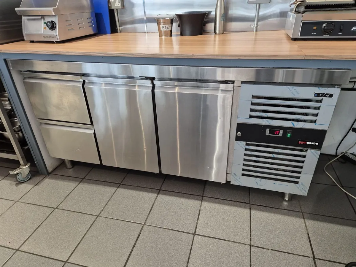 Fridge - undercounter - Image 1