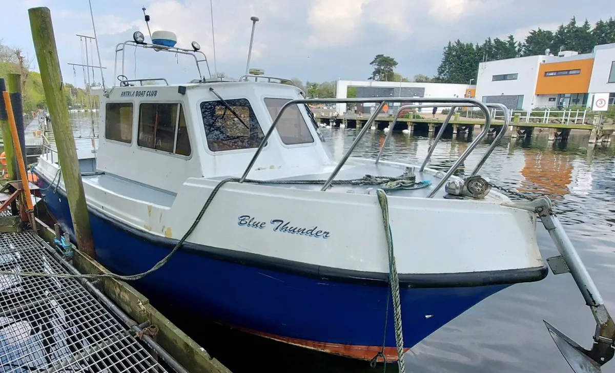 AQUASTAR 27' -  'BLUE THUNDER' - ANTRIM BOAT CLUB - Image 1