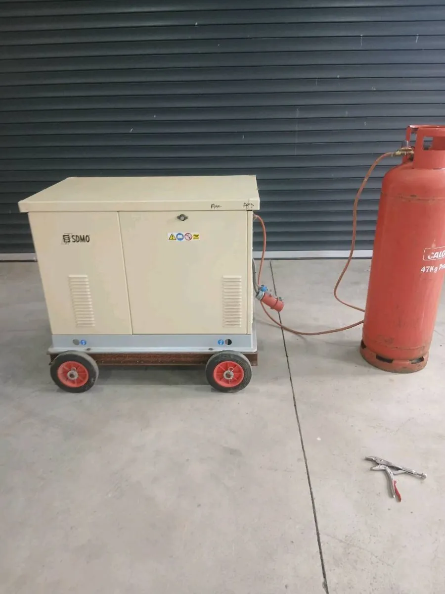 Generator - Image 1