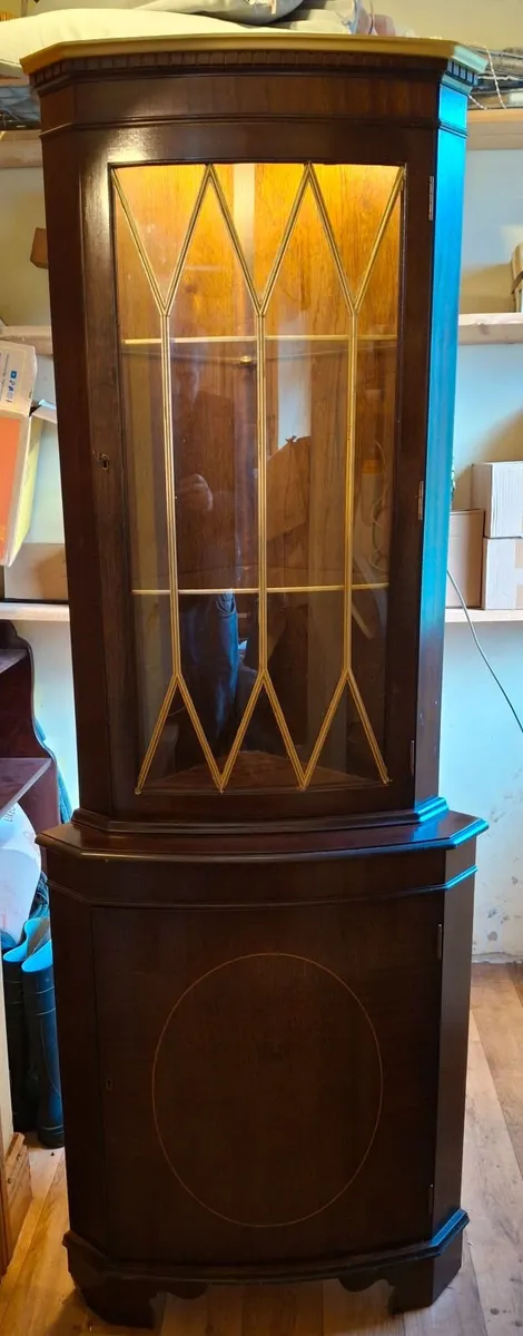 FINAL PRICE DROP €165  Display Cabinets - Image 2