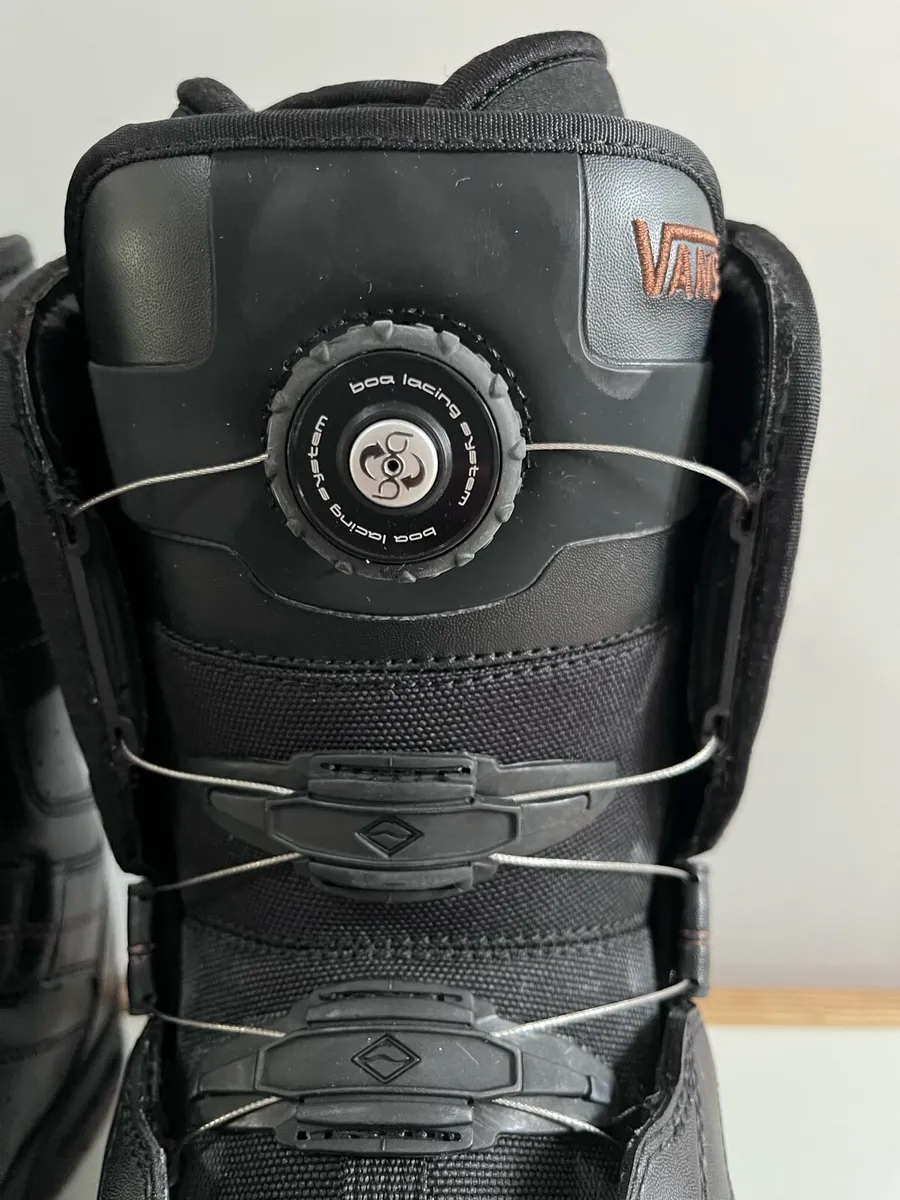 VANS Black Encore Snow Boarding Boots - Image 4
