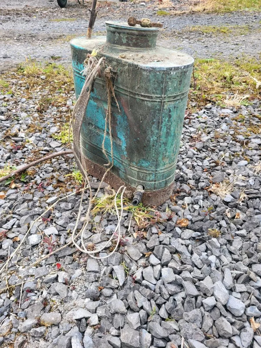 Spraying can - Image 3