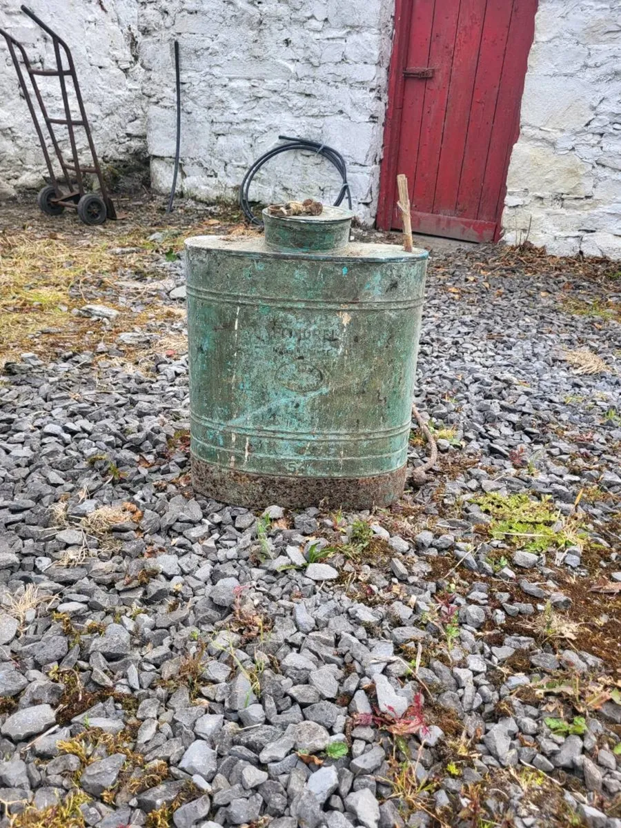Spraying can - Image 1