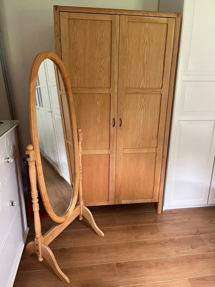 King bed, Wardrobe, Dresser & Mirror set - Image 1