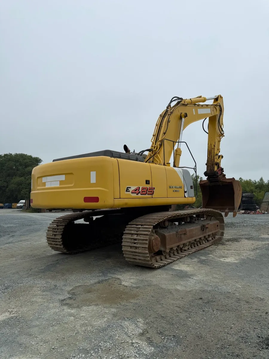 New Holland E485 (50 ton) - Image 1