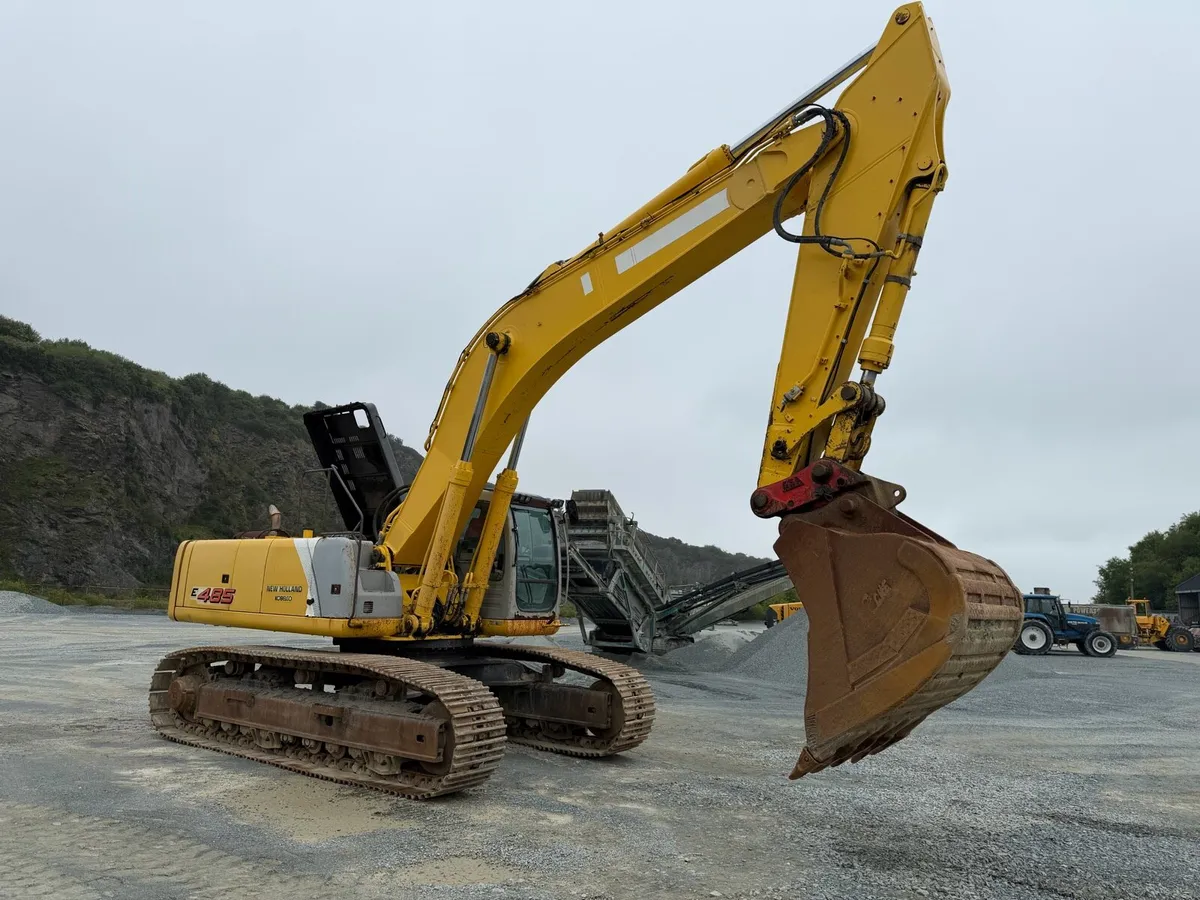 New Holland E485 (50 ton) - Image 2