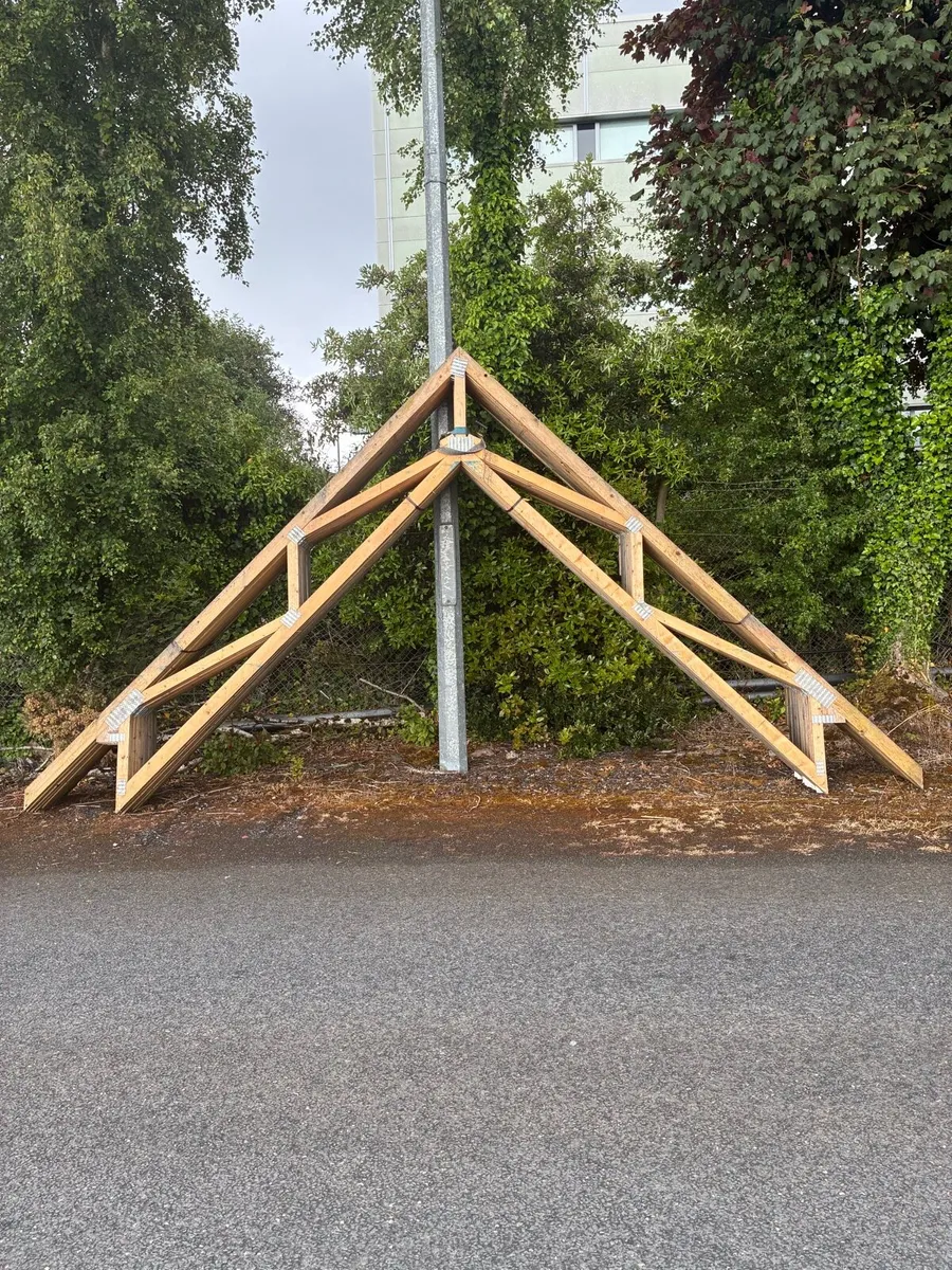 Roof trusses - Image 3