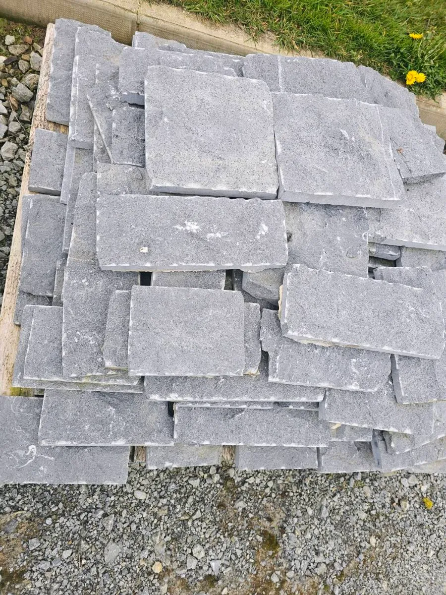 Thin limestone - Image 2