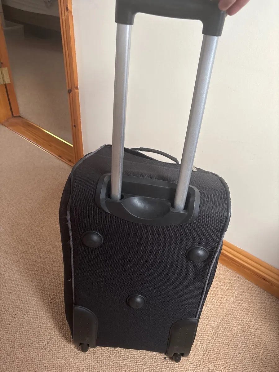 Suitcase - Image 2