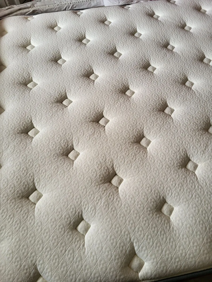 King size Mattress - Image 2