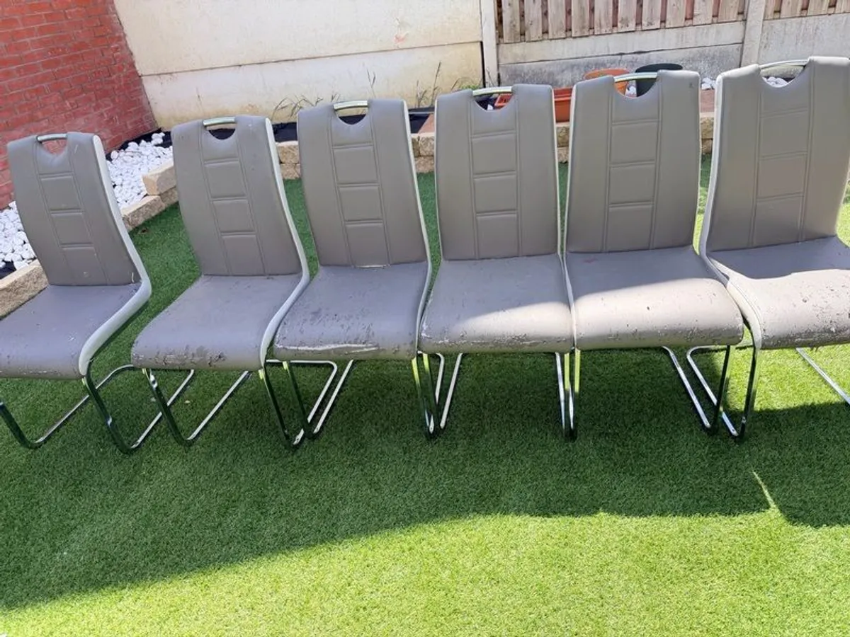 Extendable dining table - Image 2