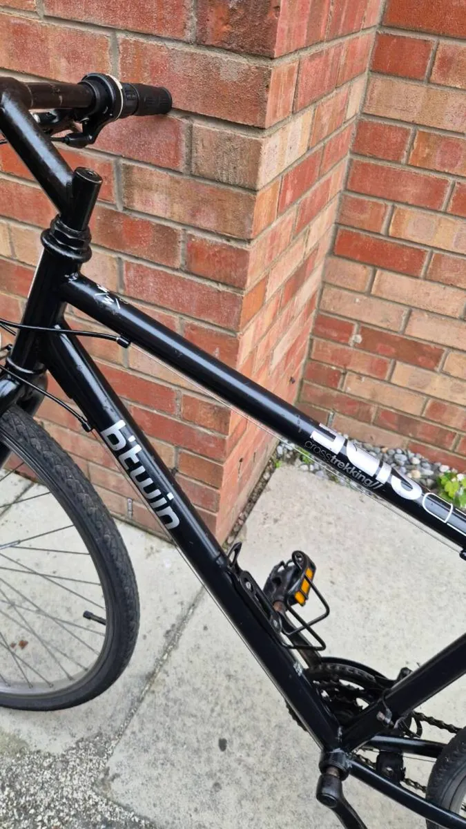 Btwin adult road bike - Image 3